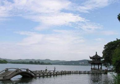 国内最适合穷游的四个地方 穷游族的天堂 国内最适合穷游的四个地方 穷游族的天堂