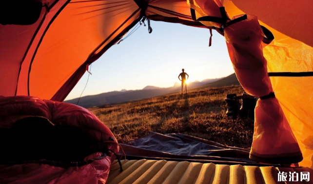 怎样寻找适合露营的地方 什么地方适合露营 怎样寻找适合露营的地方 什么地方适合露营