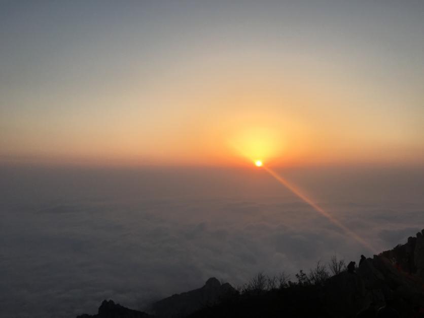 夜爬泰山详细攻略 夜爬泰山详细攻略