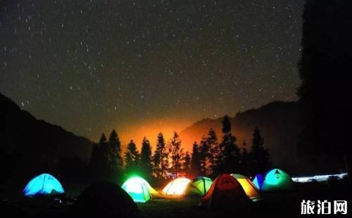 怎样寻找适合露营的地方 什么地方适合露营 怎样寻找适合露营的地方 什么地方适合露营