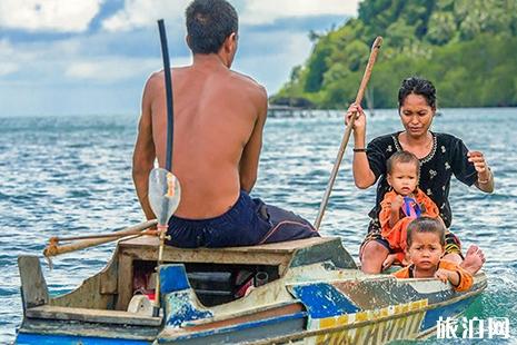 在马来西亚一群没有国籍的巴瑶人 在马来西亚一群没有国籍的巴瑶人