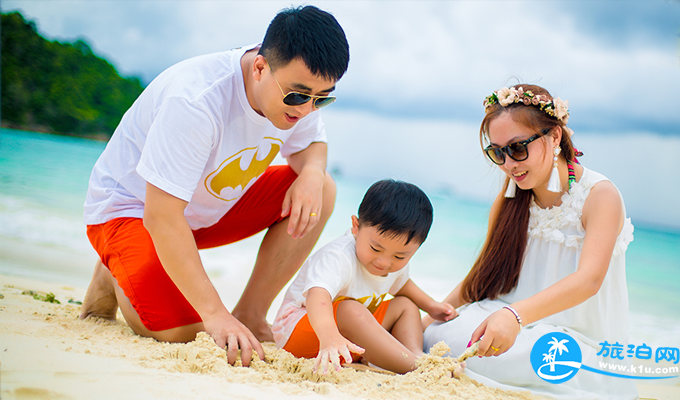 女生旅游拍照姿势的摆法 旅游怎么拍照好看 女生旅游拍照姿势的摆法 旅游怎么拍照好看