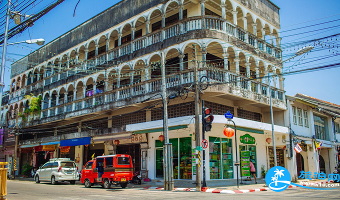女生旅游拍照姿势的摆法 旅游怎么拍照好看 女生旅游拍照姿势的摆法 旅游怎么拍照好看