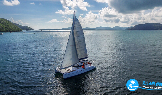 女生旅游拍照姿势的摆法 旅游怎么拍照好看 女生旅游拍照姿势的摆法 旅游怎么拍照好看